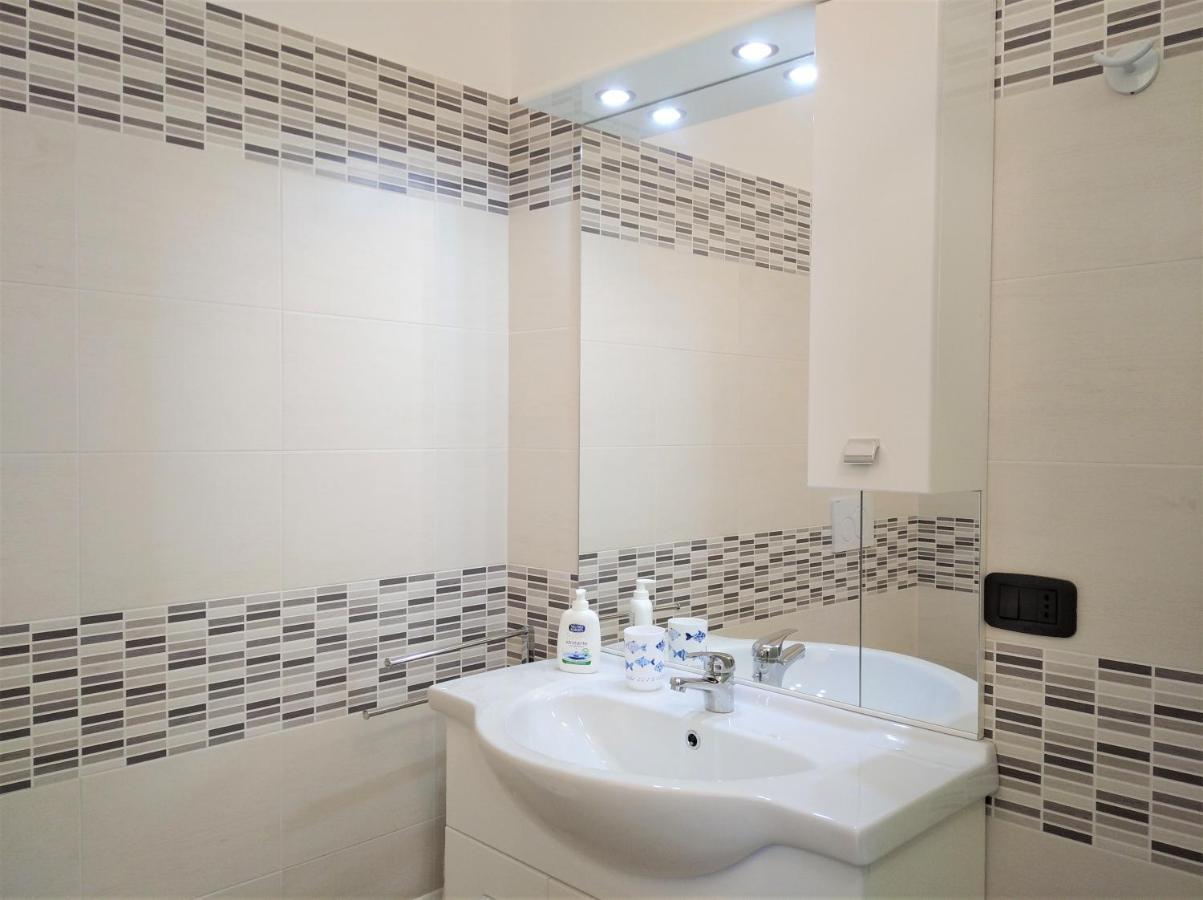 Casa Betty Apartment บาเวโน ภายนอก รูปภาพ